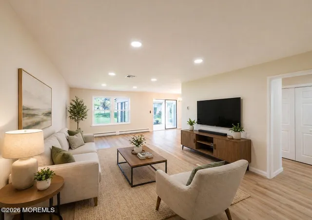 4th image of 149B Maclura Plz Plz, Monroe, NJ 08831 | MLS# 22604949