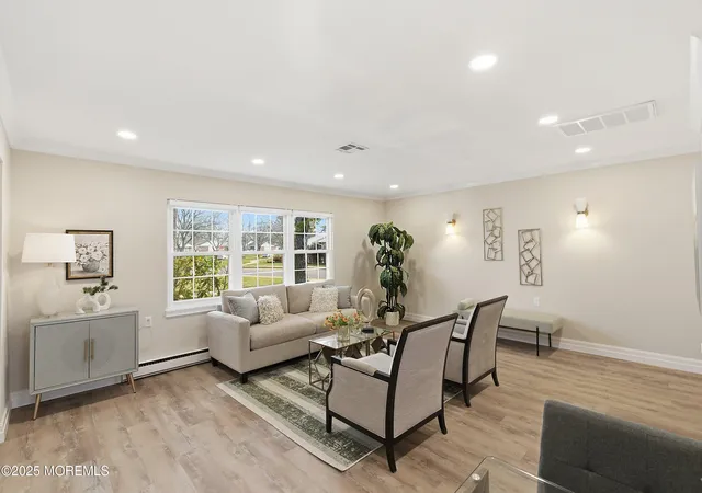 5th image of 1015 Aberdeen Dr #A, Lakewood, NJ 08701 | MLS# 22605041