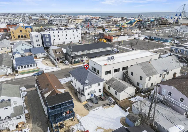 2nd image of 111 Blaine Ave, Seaside Heights, NJ 08751