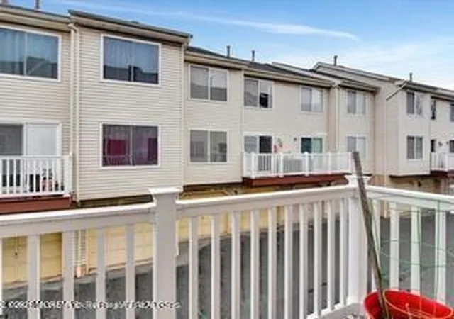 21st image of 603 Holly Dr, Perth Amboy, NJ 08861 | MLS# 22605936