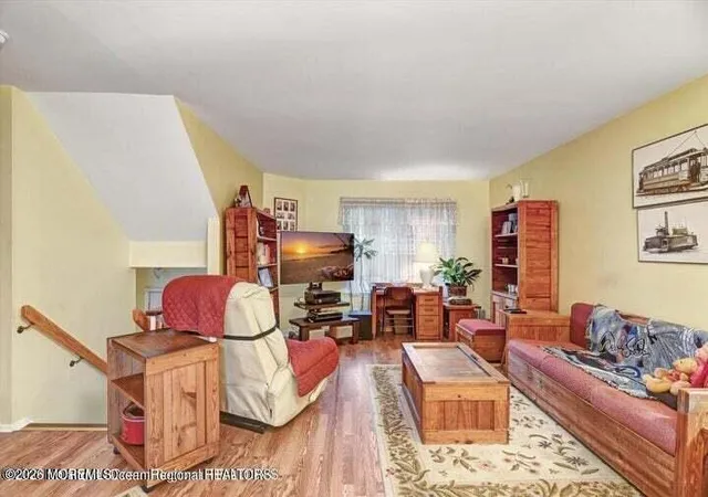 4th image of 603 Holly Dr, Perth Amboy, NJ 08861 | MLS# 22605936