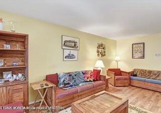 5th image of 603 Holly Dr, Perth Amboy, NJ 08861 | MLS# 22605936