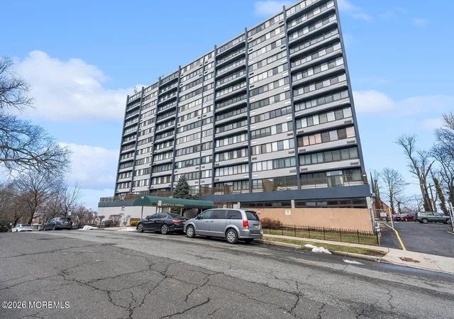 Homes for sale in Passaic, NJ | 170 202 Lafayette Ave #6A, Passaic, NJ 07055 | MLS# 22605645
