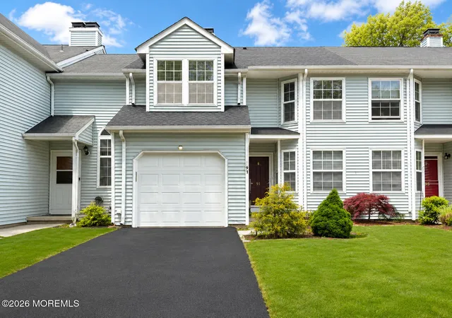 Homes for sale in Branchburg, NJ | 91 Delaware Ln, Branchburg, NJ 08876 | MLS# 22606888