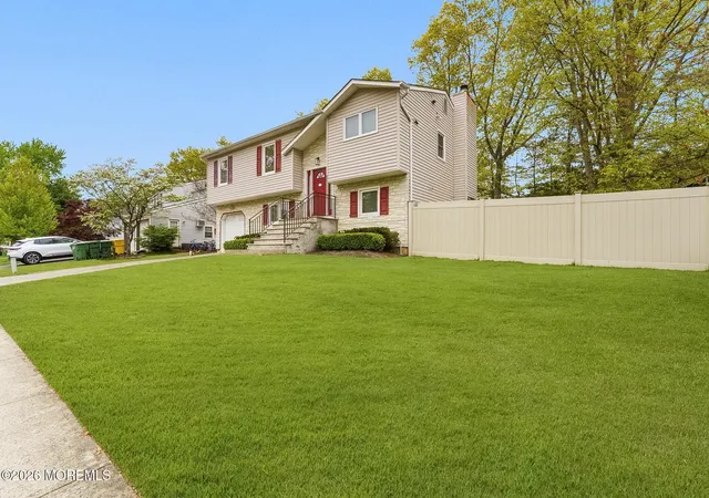 Homes for sale in Lakewood, NJ | 869 Hearthstone Dr, Lakewood, NJ 08701 | MLS# 22612350