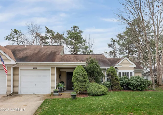 Homes for sale in Manchester, NJ | 1031B Thornbury Ln, Manchester, NJ 08759 | MLS# 22607939