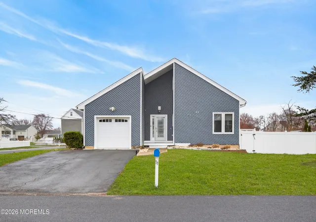 3rd image of 79 16Th St, Toms River, NJ 08753 | MLS# 22606628
