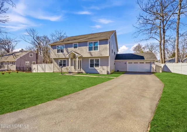 3rd image of 232 Woodcrest Rd, Oakhurst, NJ 07755 | MLS# 22606047