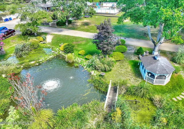 Photo 3 of Sale Pending at 86 Stillwell Rd, Holmdel, NJ 07733 | MLS# 22606136 | Listing updated on 2026-08-18