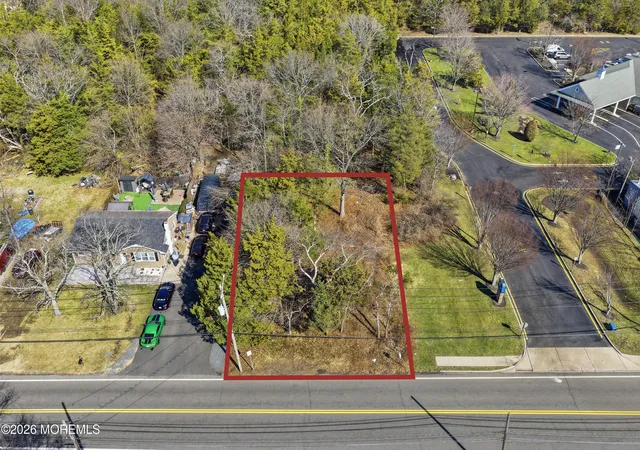 2nd image of 178 Walnut St, Toms River, NJ 08753 | MLS# 22607291