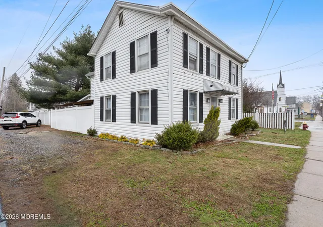 Homes for sale in Englishtown, NJ | 11 Main St, Englishtown, NJ 07726 | MLS# 22607088