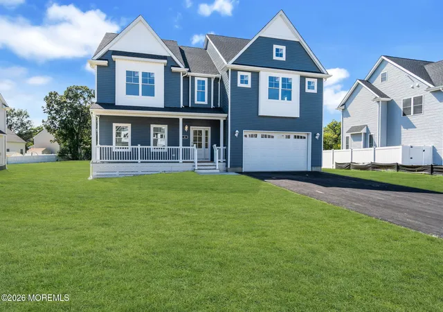 Photo 3 of Single family home for sale at 4 Potters Ct, Bayville, NJ 08721 | MLS# 22606839 | Listing updated on 2026-09-16