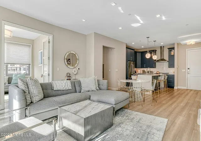 5th image of 365 Ocean Blvd, Long Branch, NJ 07740