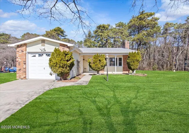 Photo 1 of Single family home for sale at 13 Tudor Ct, Brick, NJ 08723 | MLS# 22607568 | Listing updated on 2026-09-07