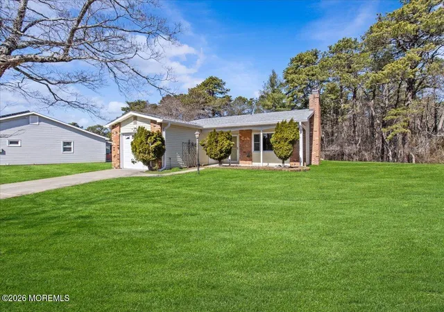 Photo 2 of Single family home for sale at 13 Tudor Ct, Brick, NJ 08723 | MLS# 22607568 | Listing updated on 2026-09-07