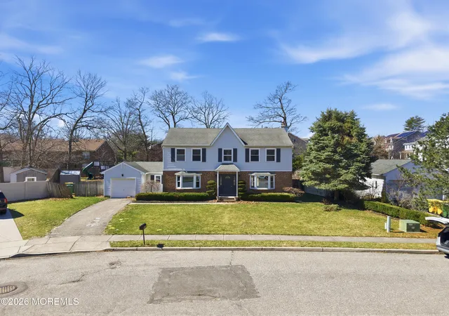 4th image of 129 Melissa Ct, Lakewood, NJ 08701 | MLS# 22610605