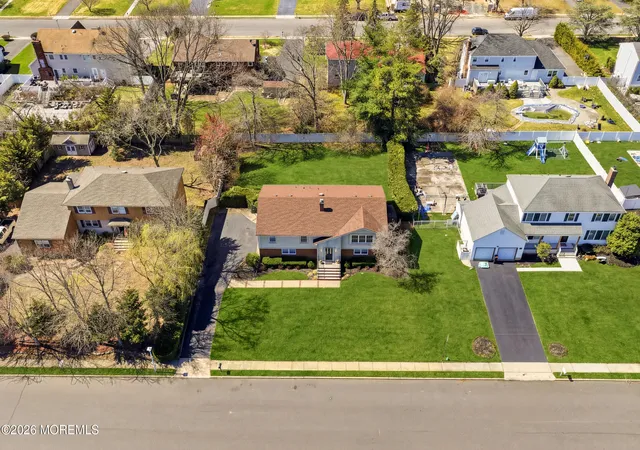 Homes for sale in West Long Branch, NJ | 9 Darien Dr, West Long Branch, NJ 07764 | MLS# 22607838