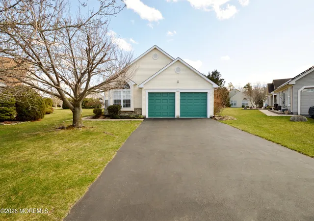 Homes for sale in Toms River, NJ | 2531 Ridgemont Ct, Toms River, NJ 08755 | MLS# 22607417