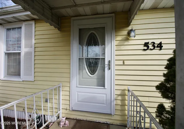 Homes for sale in Freehold, NJ | 534 James St, Freehold, NJ 07728 | MLS# 22607864
