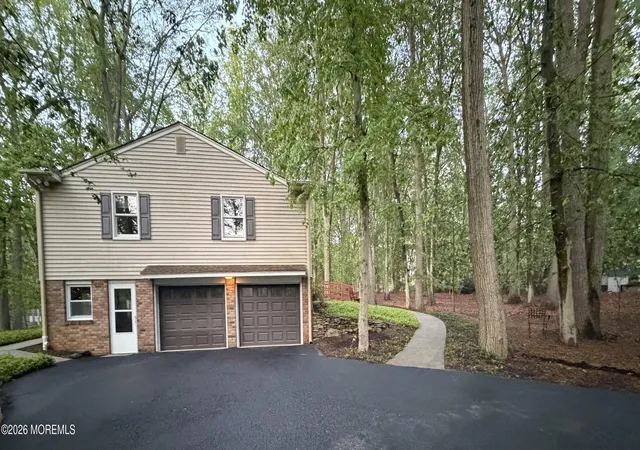 3rd image of 12 Stilwell Dr, Holmdel, NJ 07733 | MLS# 22620735