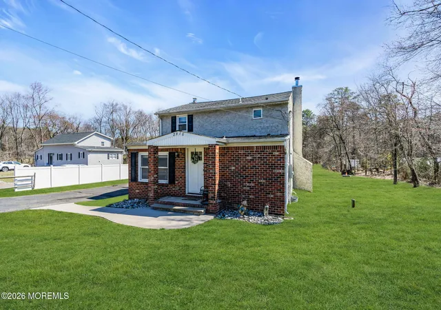 Homes for sale in Tinton Falls, NJ | 2978 Shafto Rd, Tinton Falls, NJ 07753 | MLS# 22608021