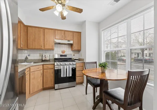 Homes for sale in Manalapan, NJ | 437 Hampton Ct #12-1, Manalapan, NJ 07726 | MLS# 22620044