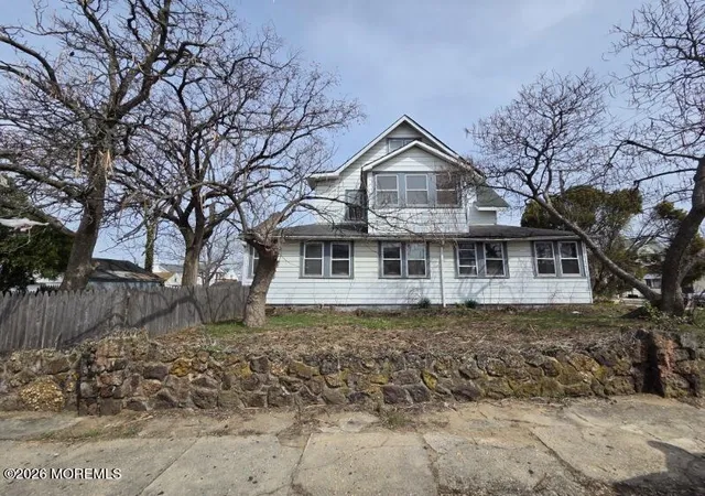 Homes for sale in Keansburg, NJ | 59 Highland Blvd, Keansburg, NJ 07734 | MLS# 22607760