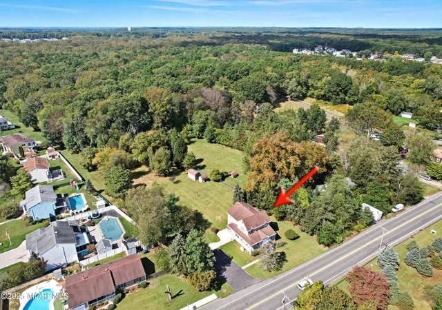 Homes for sale in Farmingdale, NJ | 102 Colts Neck Rd, Farmingdale, NJ 07727 | MLS# 22607957
