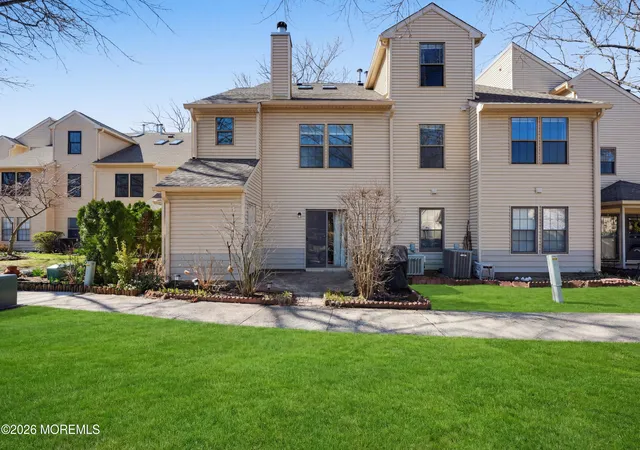 Homes for sale in Jackson, NJ | 1807 Lilly Ln, Jackson, NJ 08527 | MLS# 22608039