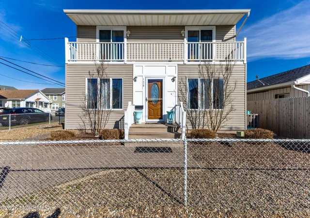 Homes for sale in Point Pleasant Beach, NJ | 126 Randall Ave, Point Pleasant Beach, NJ 08742 | MLS# 22608158