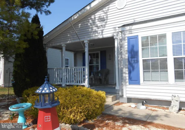 Photo 2 of Single family home for sale at 36 Fort Lee Dr, Manahawkin, NJ 08050 | MLS# 22608184 | Listing updated on 2026-09-03
