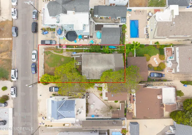 1st image of 221 11th St, Beach Haven, NJ 08008 | MLS# 22608304