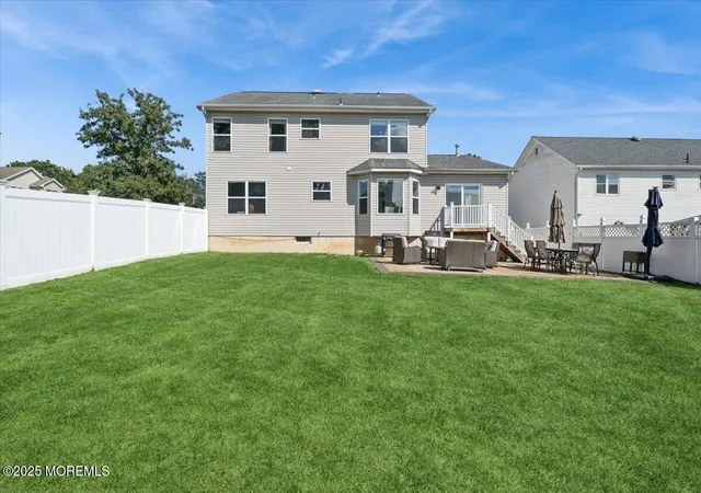 Photo 3 of Single family home for sale at 2 Higgins Ct, Howell, NJ 07731 | MLS# 22609853 | Listing updated on 2026-05-11