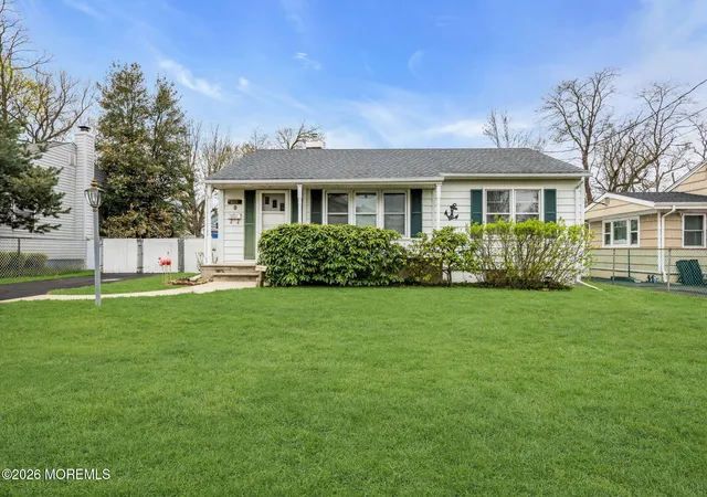 Photo 3 of Sale Pending at 9 Robertsville Rd, Freehold, NJ 07728 | MLS# 22608842 | Listing updated on 2026-05-21