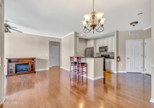 4th image of 232 Sophee Ln, Lakewood, NJ 08701 | MLS# 22609462