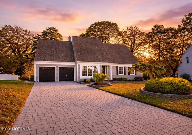 Photo 2 of Sale Pending at 1432 Weeping Willow Ct, Toms River, NJ 08753 | MLS# 22608551 | Listing updated on 2026-08-31