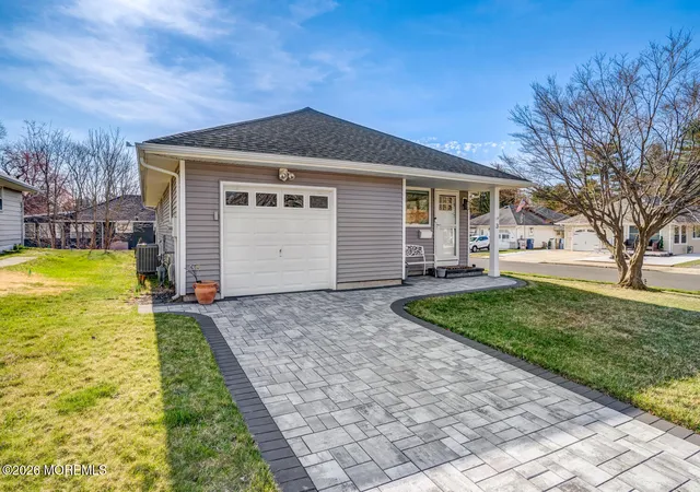 Homes for sale in Toms River, NJ | 3 Mount Katadin Dr, Toms River, NJ 08753 | MLS# 22608914