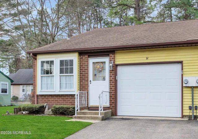 2nd image of 7a Greenwood Ln, Whiting, NJ 08759 | MLS# 22610360