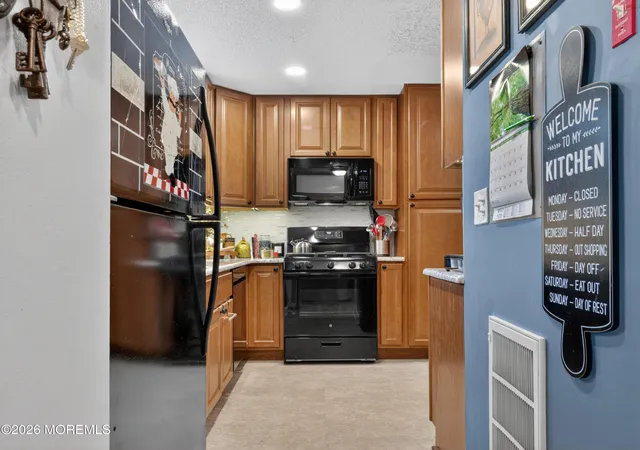 3rd image of 401 Daffodil Dr #401, Jackson, NJ 08527 | MLS# 22608796