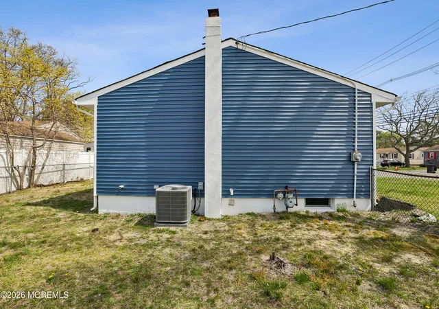 Homes for sale in Toms River, NJ | 28 Gem Ave, Toms River, NJ 08755 | MLS# 22609887