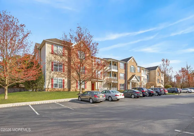 2nd image of 337 Sophee Ln, Lakewood, NJ 08701 | MLS# 22608863