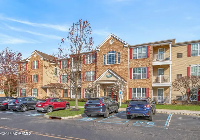 4th image of 337 Sophee Ln, Lakewood, NJ 08701 | MLS# 22608863