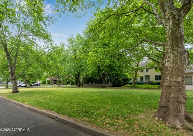 Homes for sale in Red Bank, NJ | 8 W Lake Rd, Red Bank, NJ 07701 | MLS# 22618529