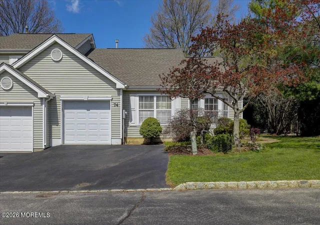 1st image of 74 Ridge Pl, Freehold, NJ 07728 | MLS# 22609452
