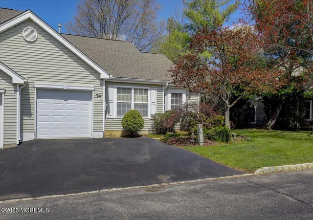 2nd image of 74 Ridge Pl, Freehold, NJ 07728 | MLS# 22609452