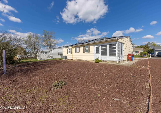 Homes for sale in Toms River, NJ | 43 Carlisle Rd, Toms River, NJ 08757 | MLS# 22609512