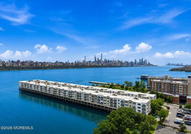 4th image of 324 Promenade, Edgewater, NJ 07020 | MLS# 22609564