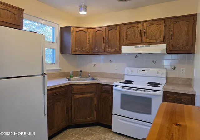 Homes for sale in Whiting, NJ | 5 Alden Ct #A, Whiting, NJ 08759 | MLS# 22609604