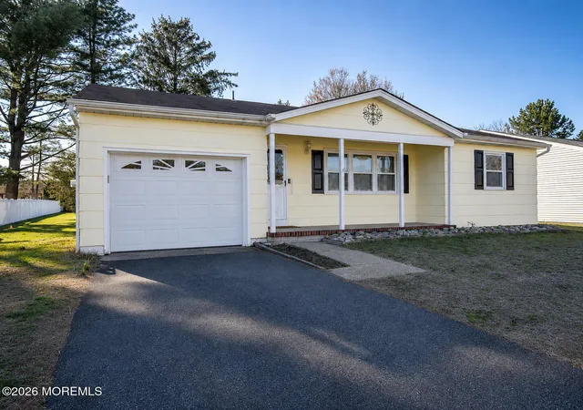 1st image of 134 Georgetown Rd, Toms River, NJ 08757 | MLS# 22609626