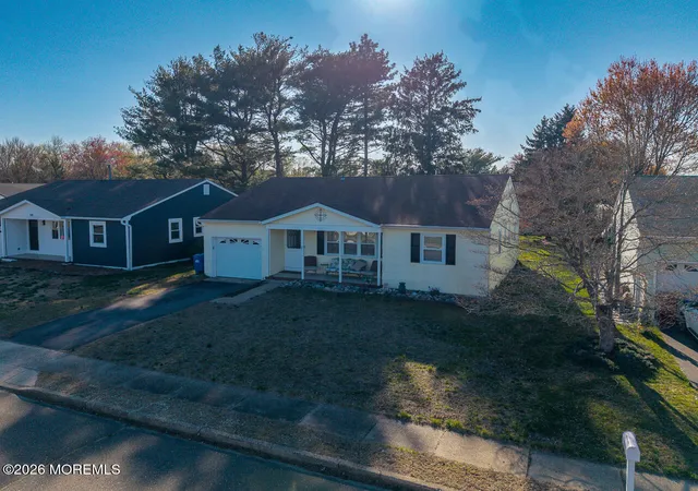 3rd image of 134 Georgetown Rd, Toms River, NJ 08757 | MLS# 22609626
